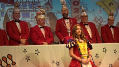 2026_GRF-Sophie-vom-Voos-Mix_1600x900_030