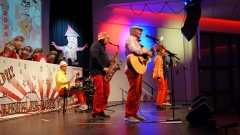 2026_GRF-Roten-Hosen-Mix_1600x900_020