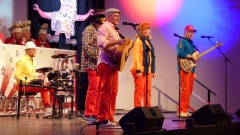 2026_GRF-Roten-Hosen-Mix_1600x900_025